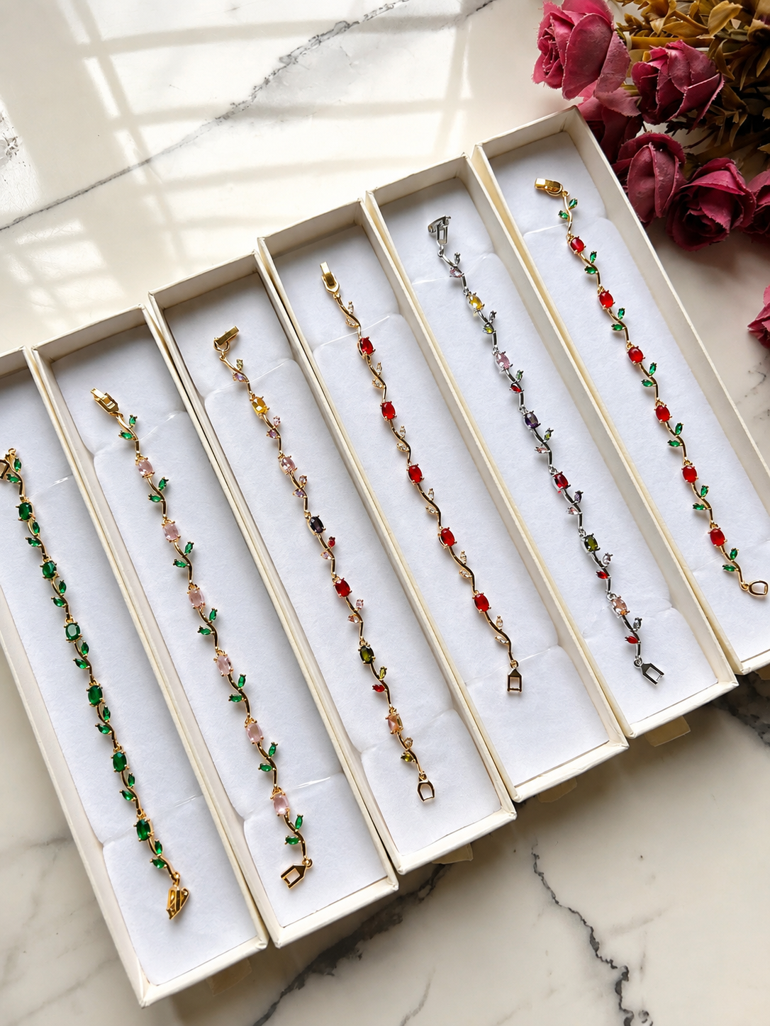 Tulip Bracelet for Women | Anti-Tarnish